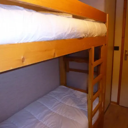 Apartment Cosy Avec Grand Balcon Plein Sud En Centre-ville, Proche Commerces Et Telepherique - Fr-1-464-52